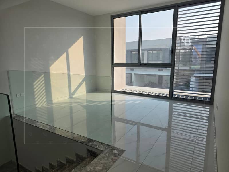 Elegant Living | Refined Brand-New Corner Unit - Image 18