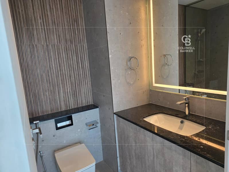 Elegant Living | Refined Brand-New Corner Unit - Image 21