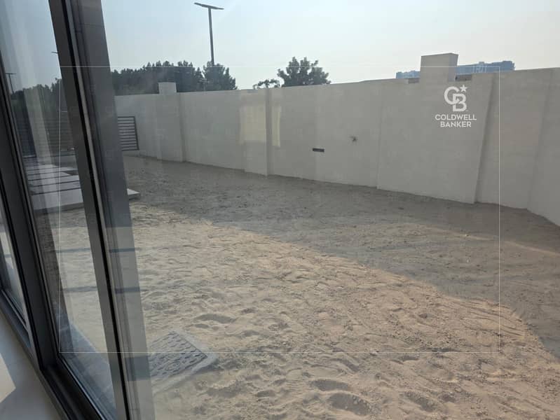 Elegant Living | Refined Brand-New Corner Unit - Image 26