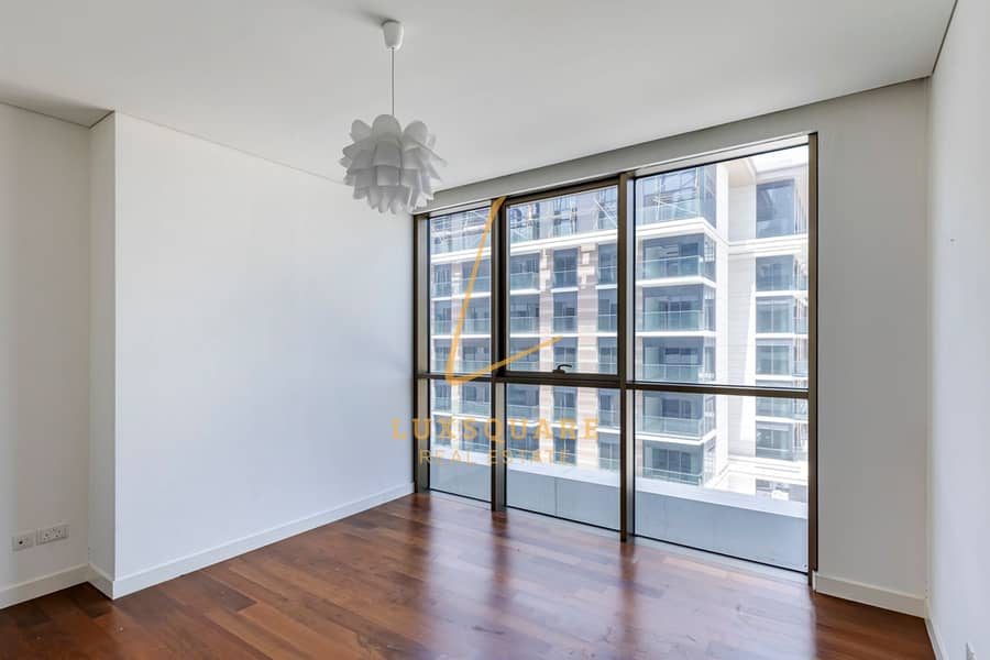 Ready To Move | Unfurnished | Prime Location - Image 9