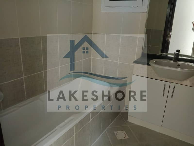 Best Deal | Lake View | Next to Metro - Image 8