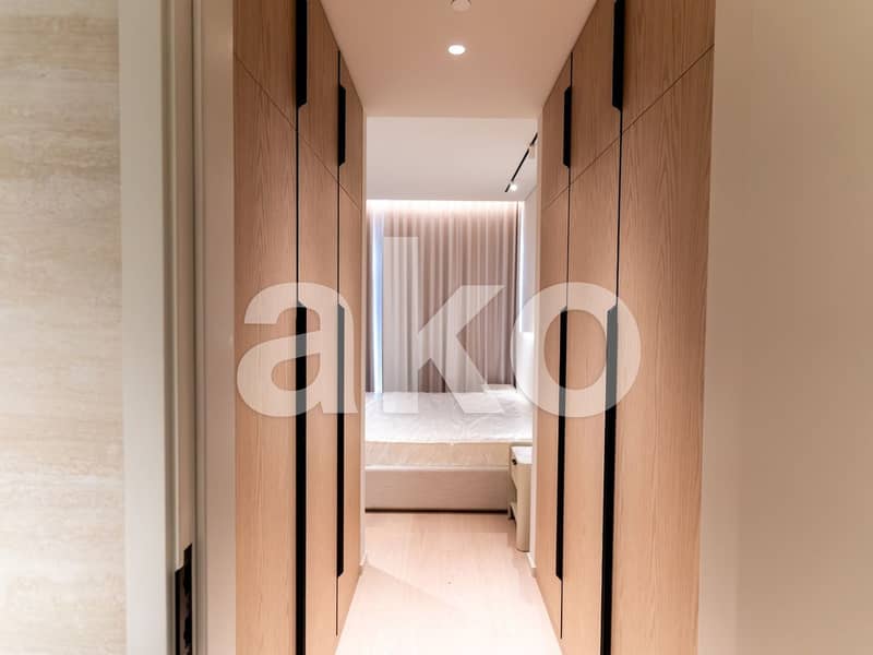 Ready Now| Fully Furnished| 1 BR | Creek View - Image 8