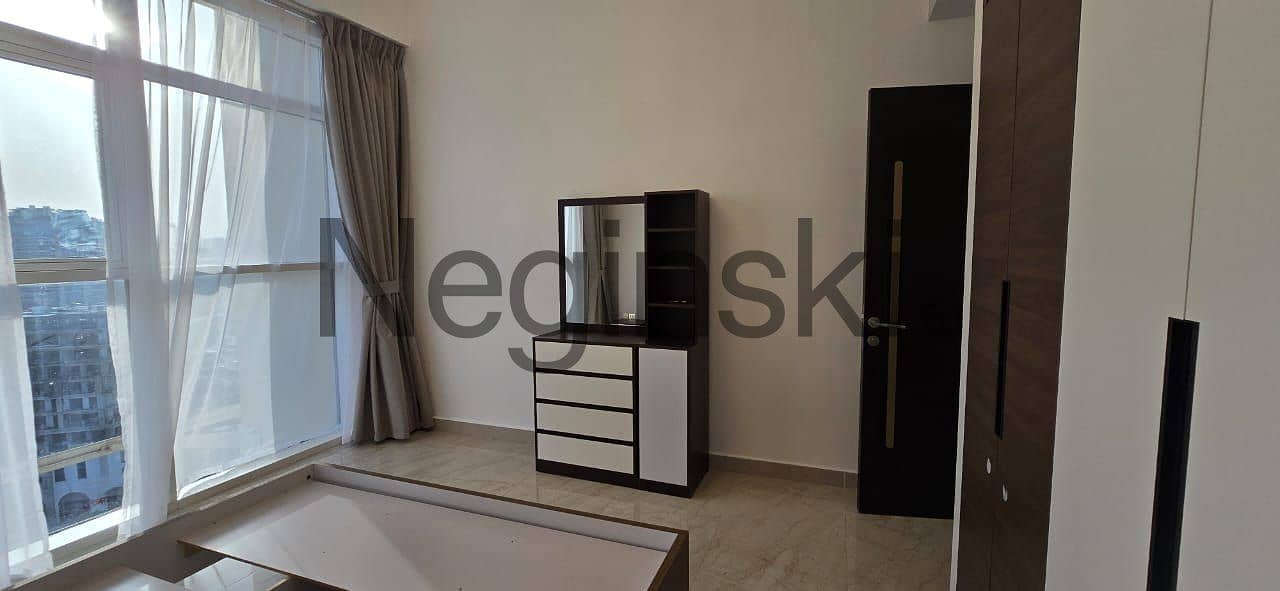 FULLY FURNISHED | WITH TENANT | MID FLOOR - Image 23
