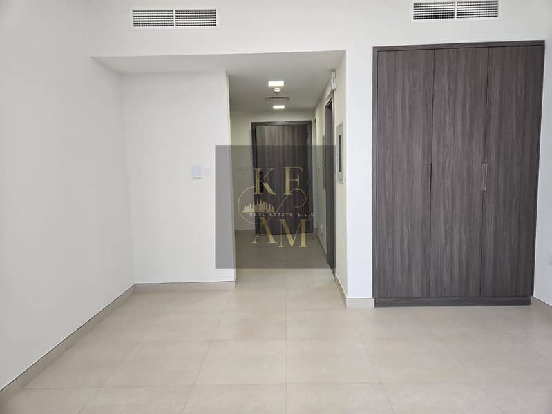 BRAND NEW STUDIO l FOR RENT l SPACIOUS l GLORIOUS CENTRAL RESIDENCE