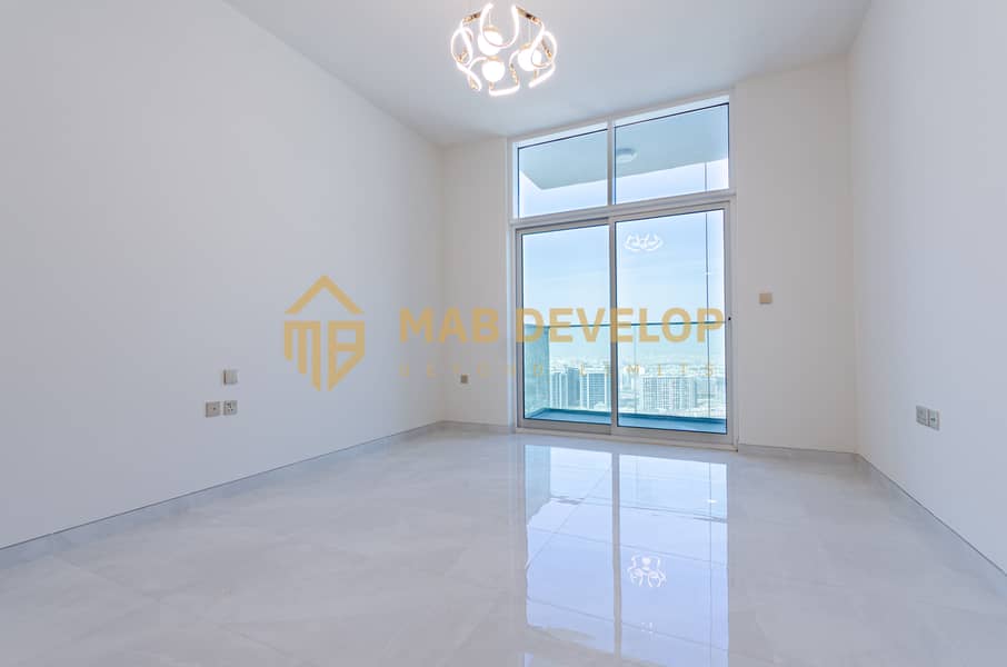 STUDIO | VACANT | MIRACLE GARDEN VIEW - Image 7