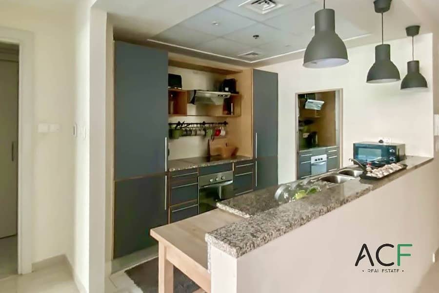 Large Balcony | Exclusive | Prime Location | Good Deal - Image 7