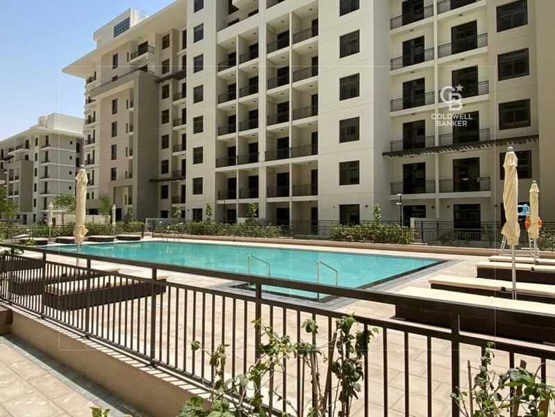 Corner Unit|High Floor|Community-Pool View