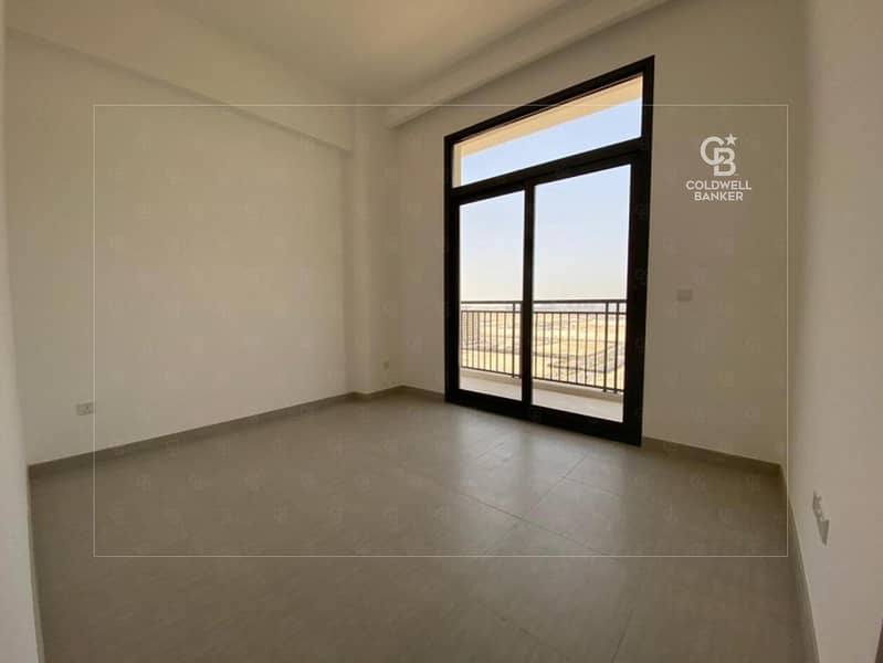Corner Unit|High Floor|Community-Pool View