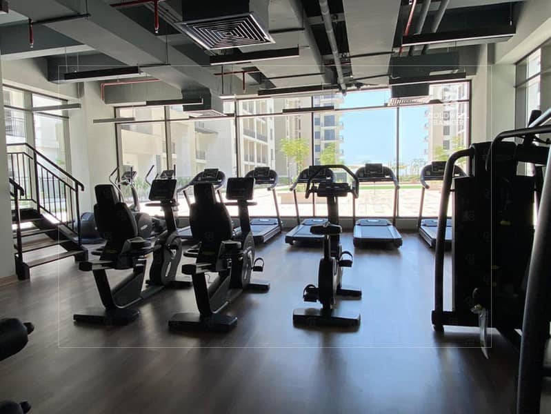 Corner Unit|High Floor|Community-Pool View - Image 9