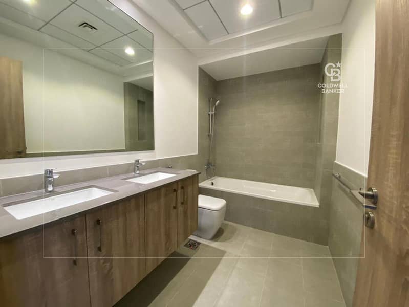 Corner Unit|High Floor|Community-Pool View - Image 15