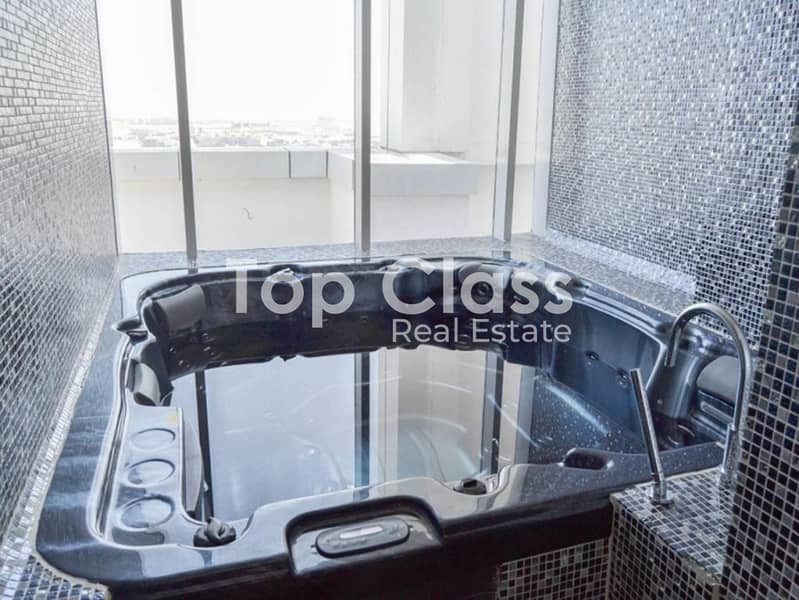 Move-In Ready | High Floor | Beautiful Golf Course - Image 9