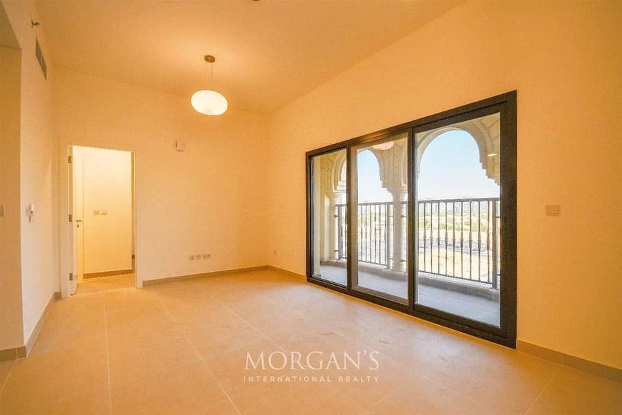 Bright and Modern 1BR | Al Andalus Tower D