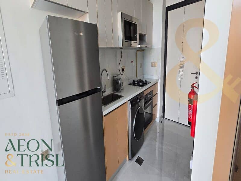 Studio | Fully Fitted | Brand New | Balcony