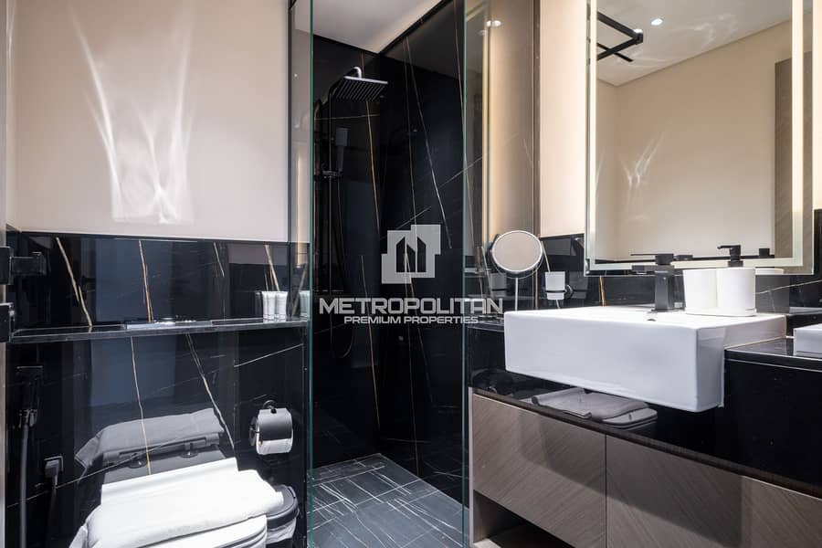 Vacant | Fully Furnished & Upgraded | Private Jacuzzi - Image 12