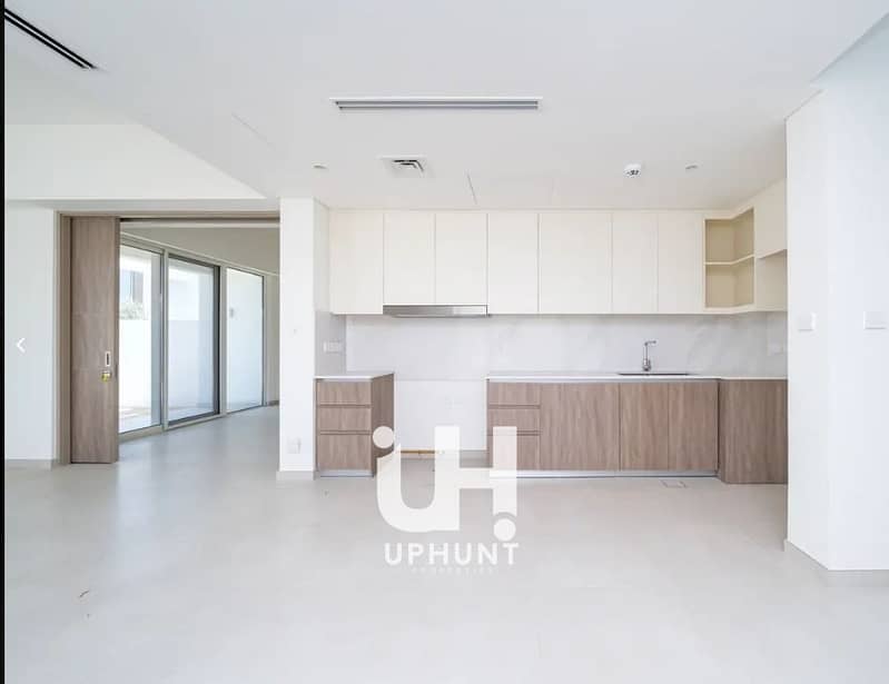 CORNER UNIT | L SHAPE GARDEN | ASTER LAYOUT | PRIME LOCATION | NO AGENTS - Image 11