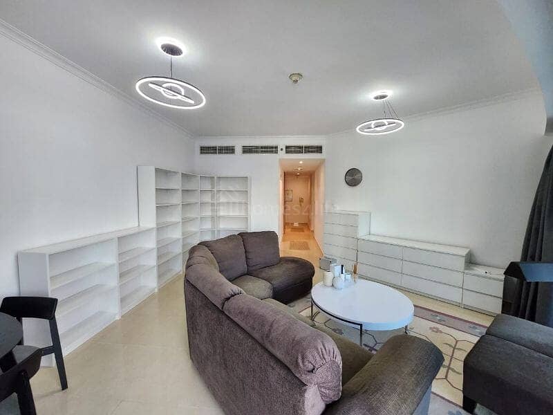 Vacant 2 BR | Bright Unit | Near Metro Stations - Image 7