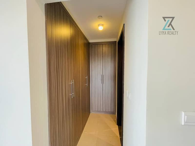 Spacious 3-Bedroom Home with all Amenities - Image 8