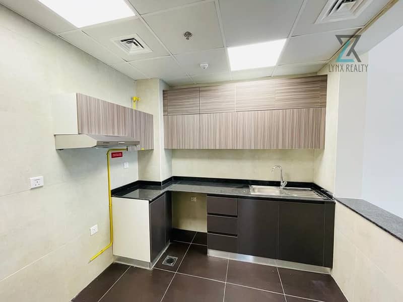 Spacious 3-Bedroom Home with all Amenities - Image 18