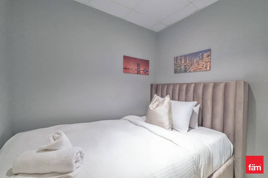 Sea View | Well Maintained | High Floor | Must See - Image 12