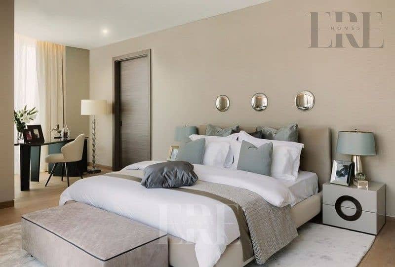 NEWLY RENOVATED | LUXURIOUS INTERIOR | SEA VIEW