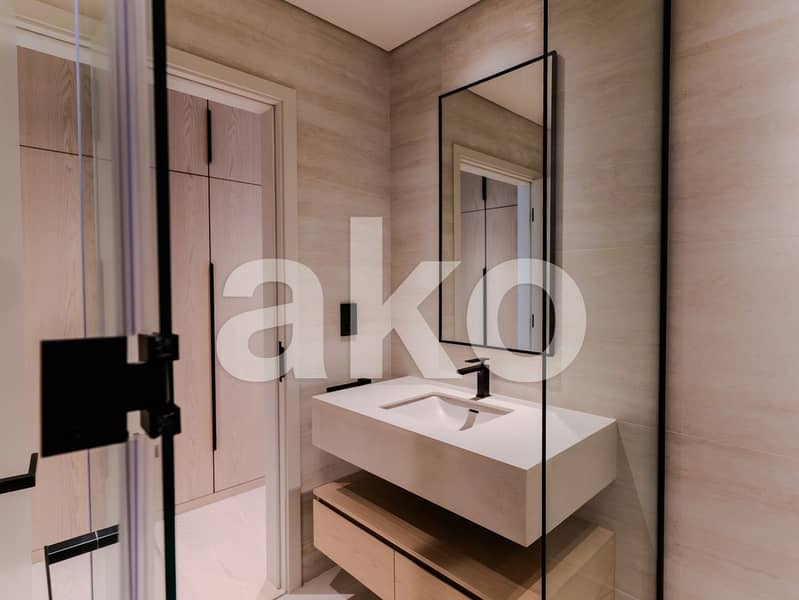 Exclusive 1 Bed Full Park and Downtown View - Image 24