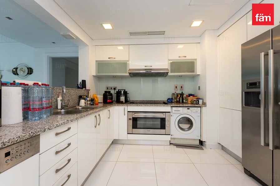 Great location | Best Deal | Maids Room - Image 19