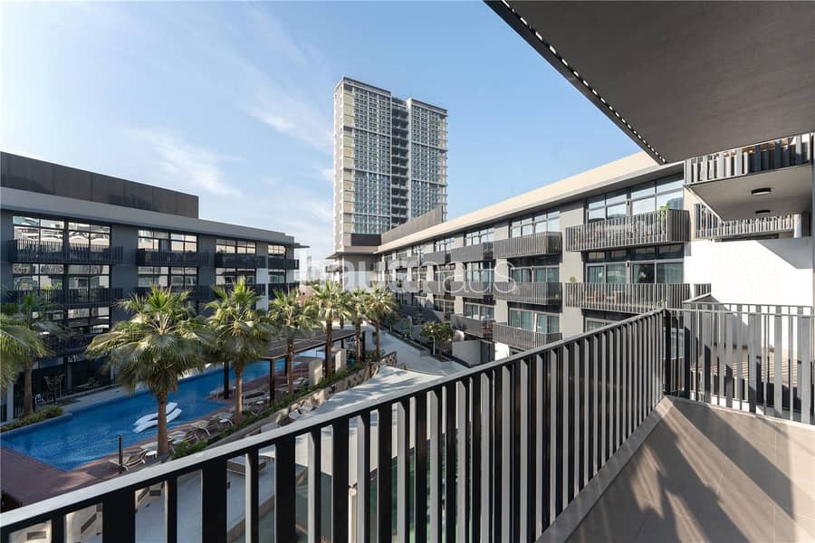 4 Cheques | Pool Facing | Vacant | Largest Layout