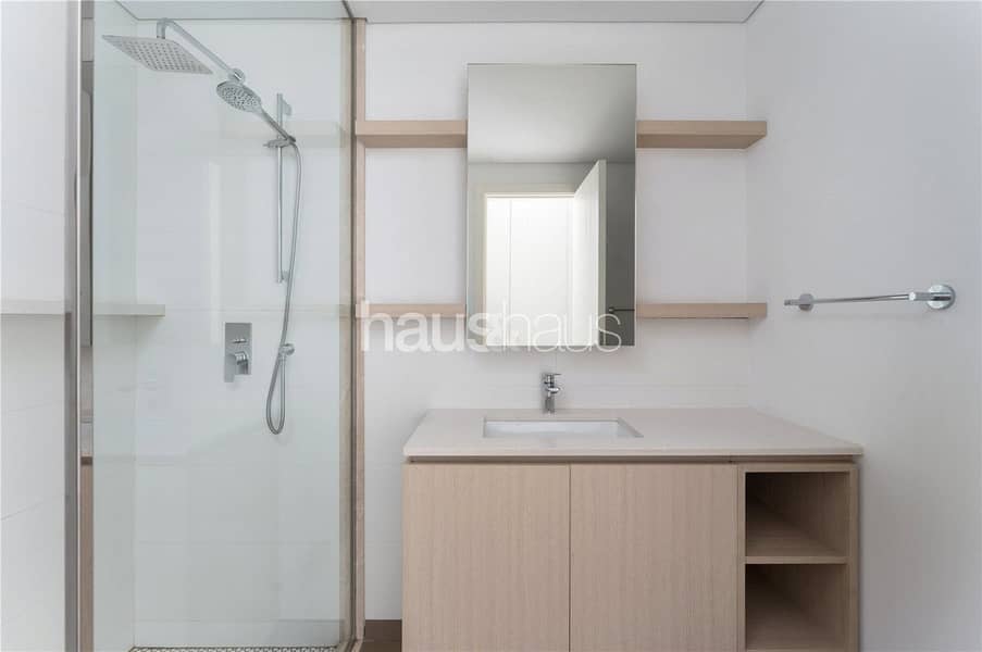 4 Cheques | Pool Facing | Vacant | Largest Layout - Image 9