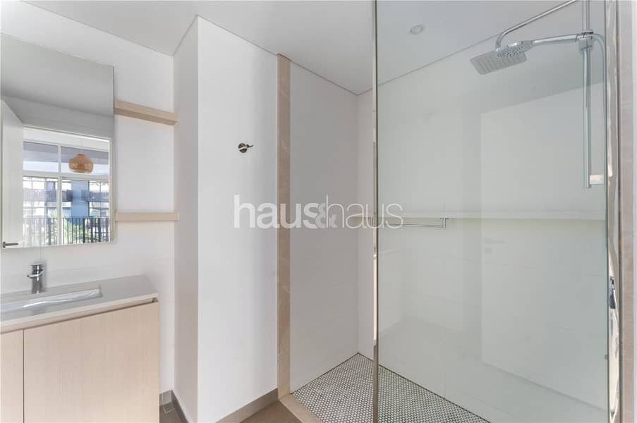 4 Cheques | Pool Facing | Vacant | Largest Layout - Image 16