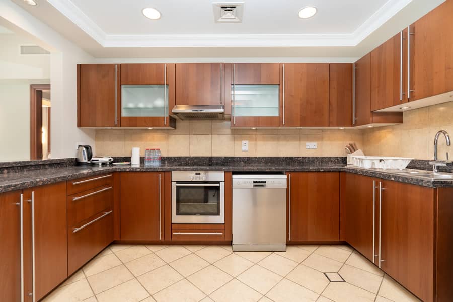 Walnut Palm 2BR - Palm Jumeirah - Image 9