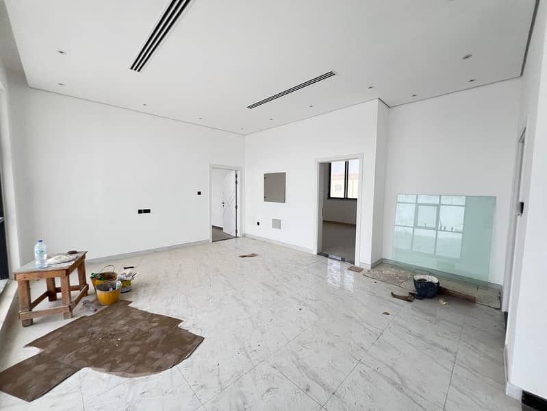 Brand New |Modern 4-Bedroom |GARDEN - Image 13