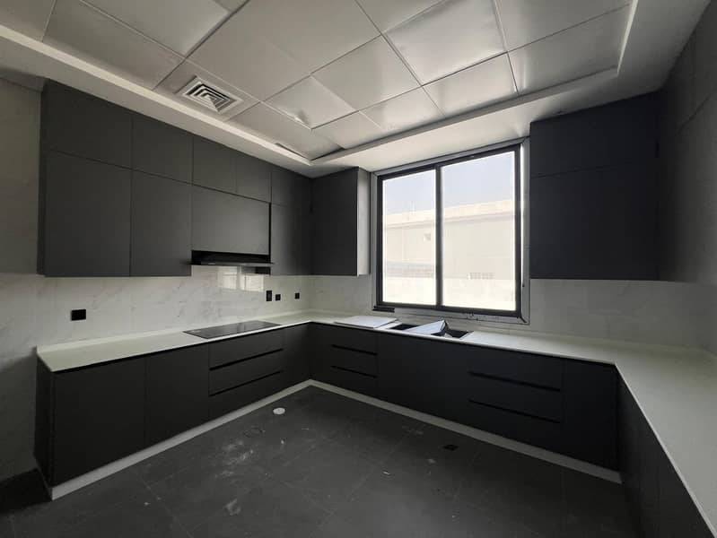 Brand New |Modern 4-Bedroom |GARDEN - Image 14