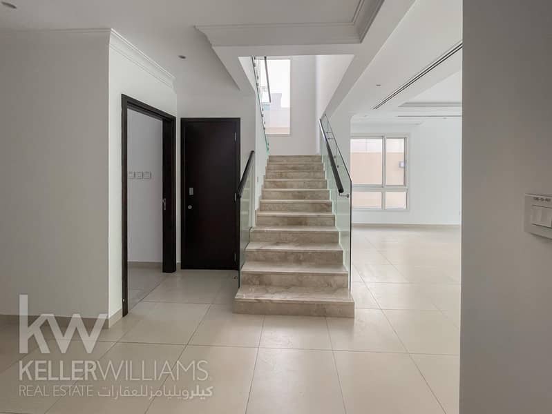 Family Community | Landscaped | Prime Location - Image 11