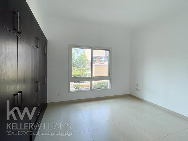 Family Community | Landscaped | Prime Location - Image 16