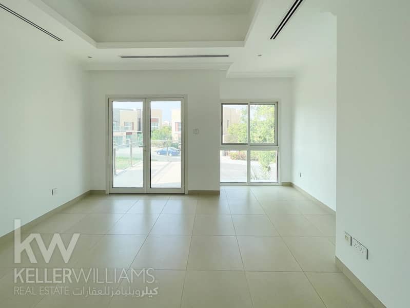 Family Community | Landscaped | Prime Location - Image 25