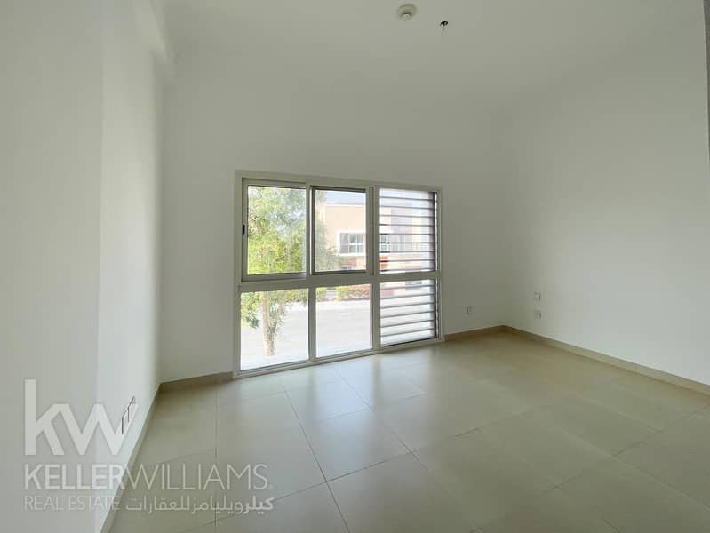 Family Community | Landscaped | Prime Location - Image 27