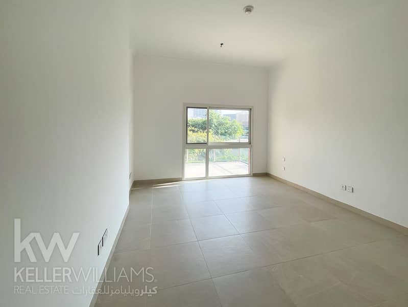 Family Community | Landscaped | Prime Location - Image 51