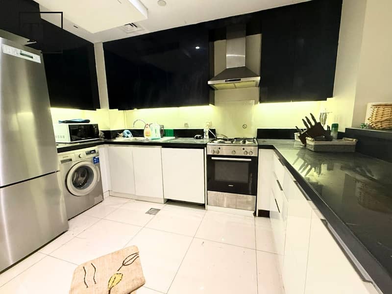 Park Views | Fully Furnished | Premium Location - Image 6