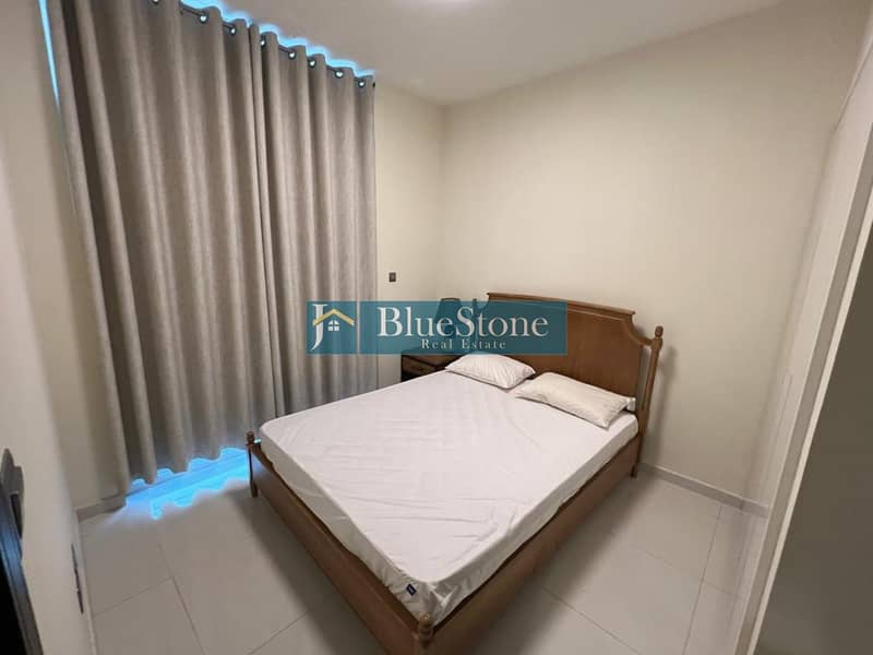 Three Bed | Middle Unit | Open Kitchen