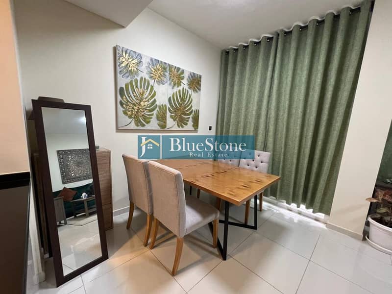 Three Bed | Middle Unit | Open Kitchen