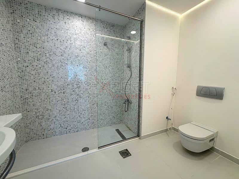 Full Marina View | High Floor | Prime Location - Image 12