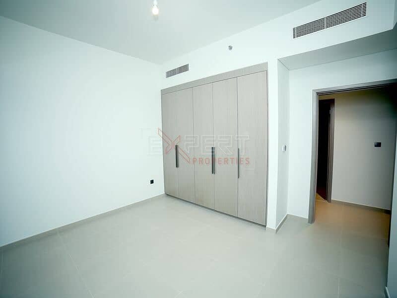 Luxury Urban Living | Modern 1BR | Perfect Investment - Image 6