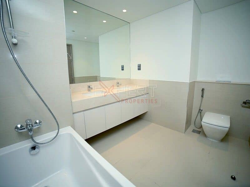Luxury Urban Living | Modern 1BR | Perfect Investment - Image 8