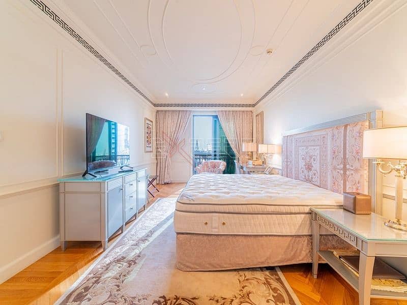 Creek & Skyline View | Fully Furnished | Prime Location - Image 8