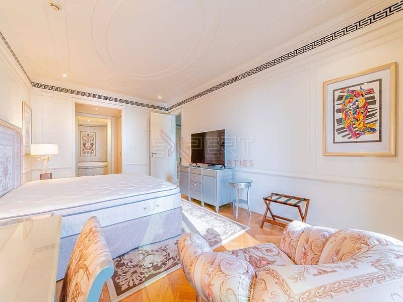 Creek & Skyline View | Fully Furnished | Prime Location - Image 11