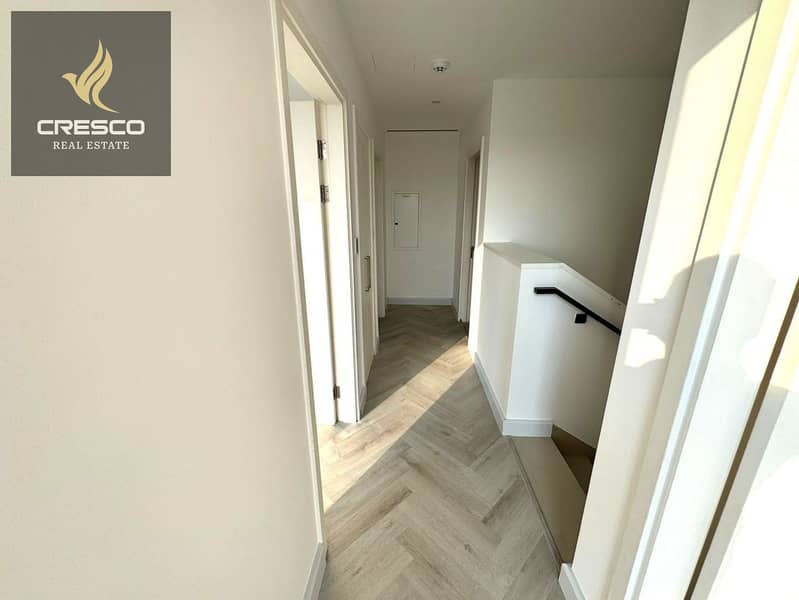 VACANT | HUGE LAYOUT | NEAR TO GARDEN - Image 11