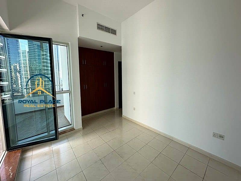 Large Layout | Next to Metro | Vacant Now - Image 13