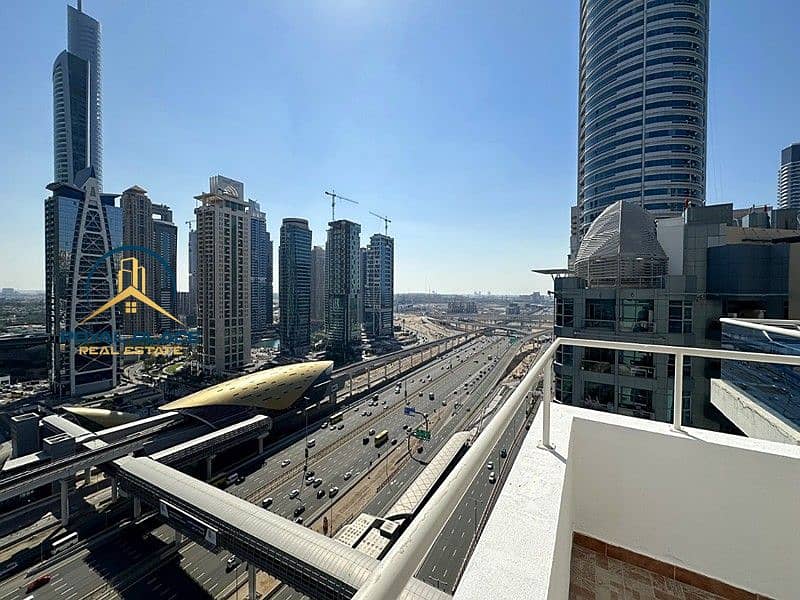 Large Layout | Next to Metro | Vacant Now - Image 14