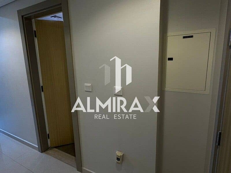 Fully Furnished | Prime Location | High Floor | Good Condition - Image 15