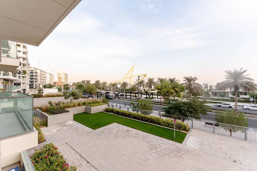 Large Balcony | Corner Unit | Villa View - Image 26